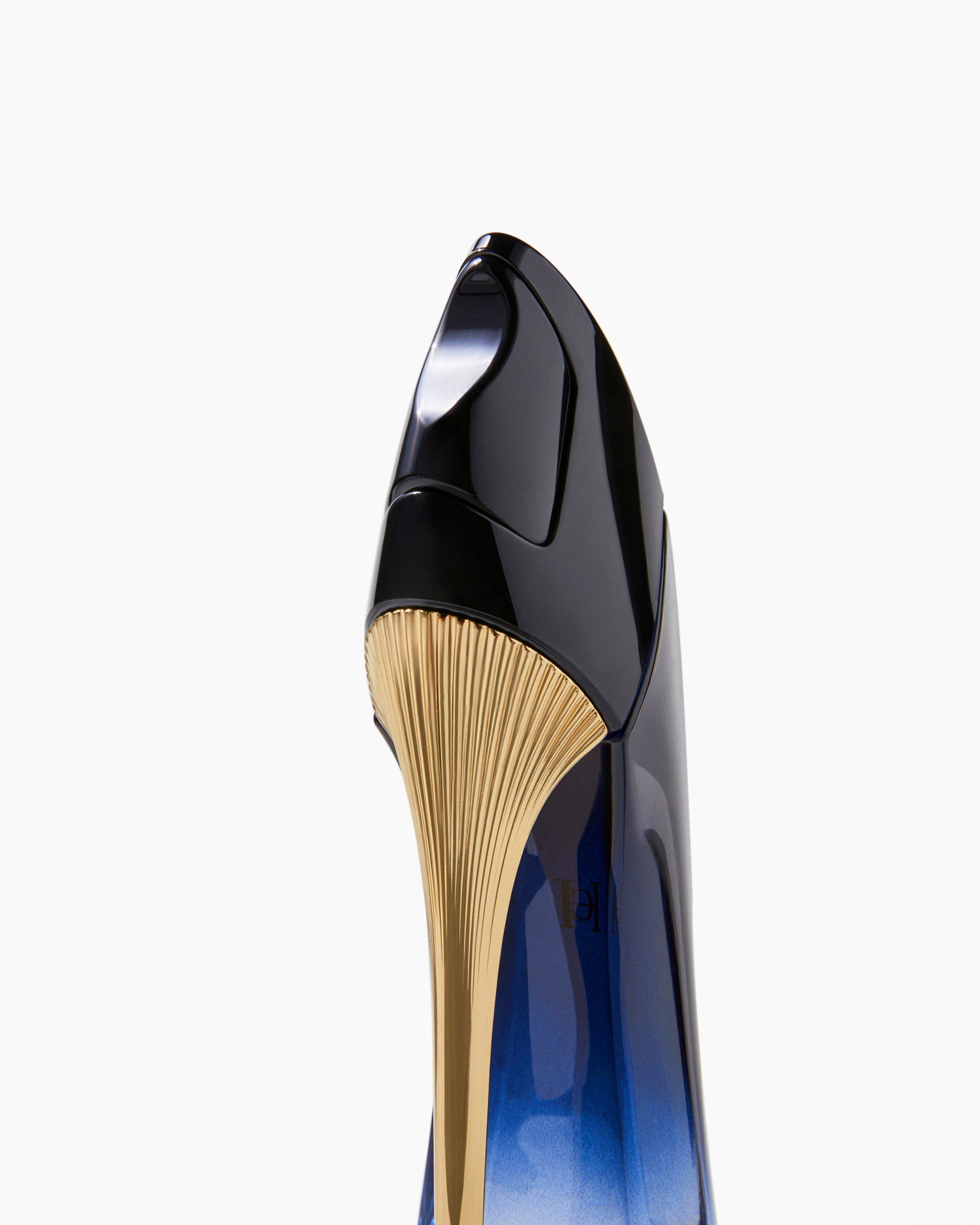 Good Girl Legere bottle thumbnail