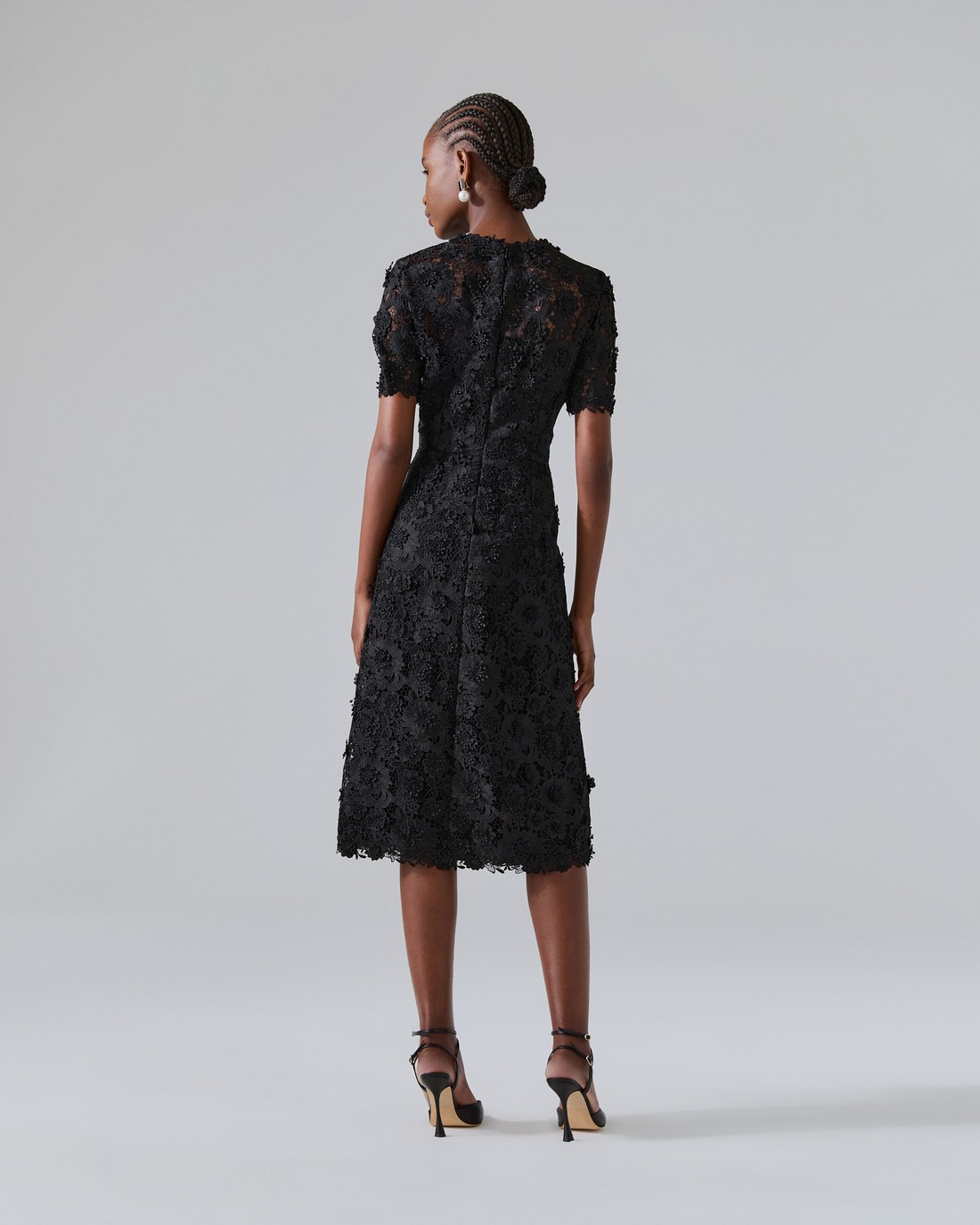Floral Lace Knee-Length Dress - Ready - To - Wear | Carolina