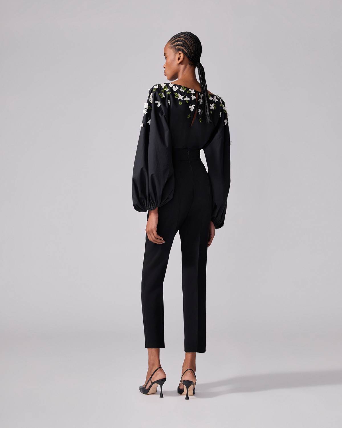 Floral-Embroidered Boatneck Shirt - Ready - To - Wear | Carolina