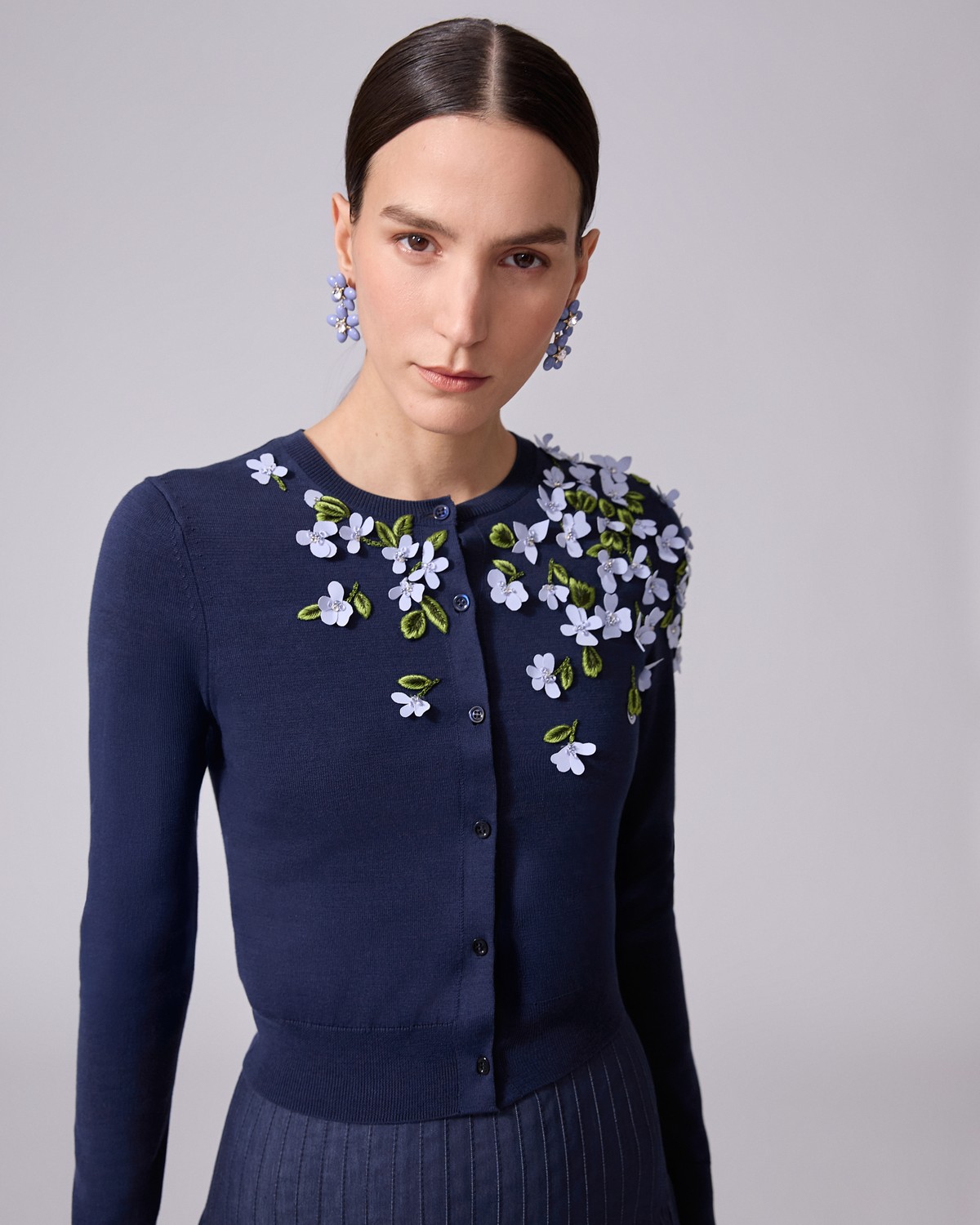 Floral-Embroidered Cardigan - Ready - To - Wear | Carolina