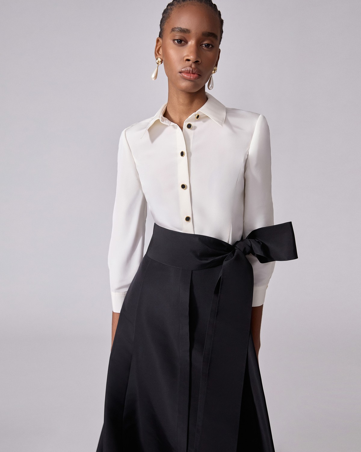 Contrast Trench Gown With Self Belt | Carolina Herrera BR