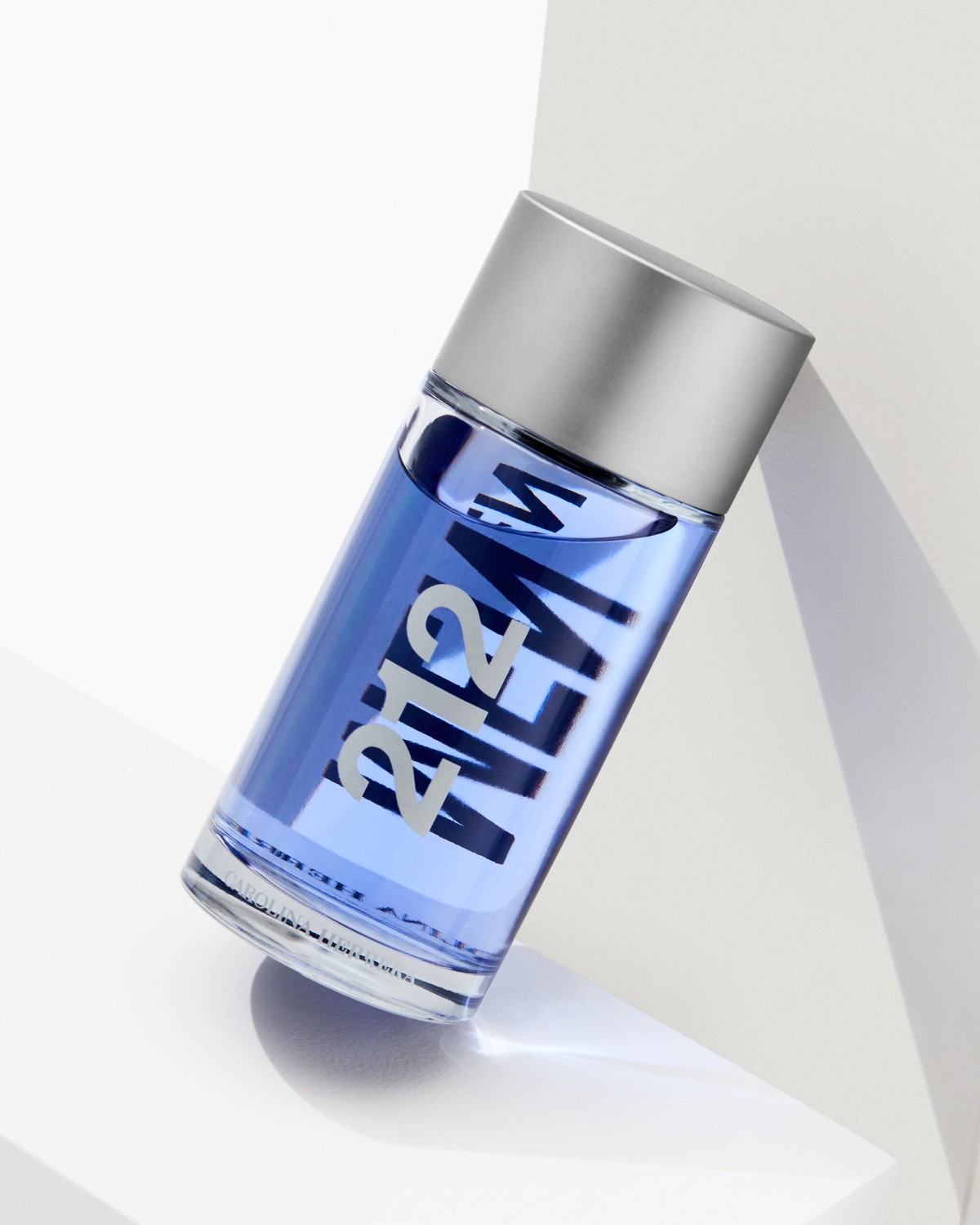 212 NYC Men | Carolina Herrera US