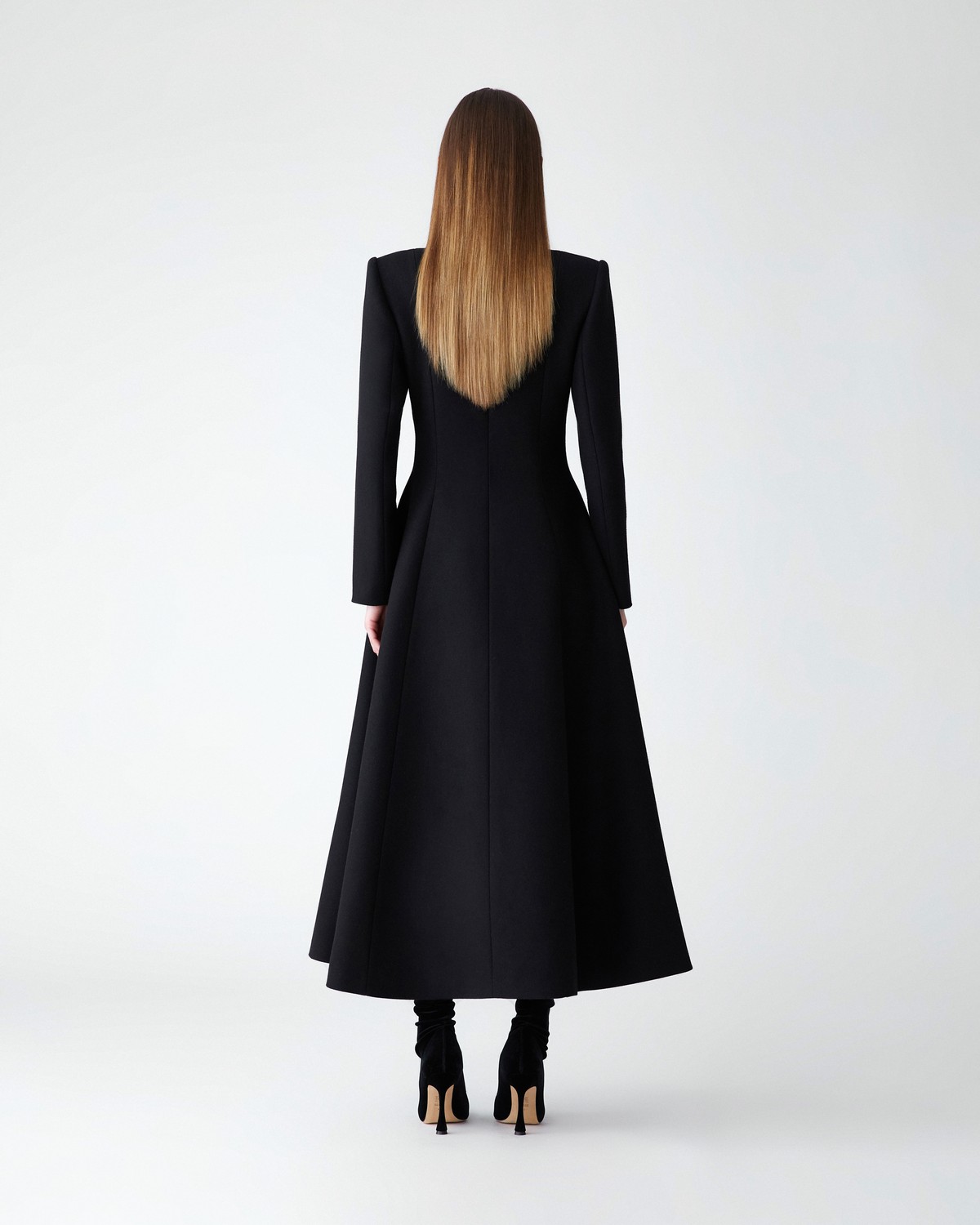 Chrysanthemum-Embroidered A-Line Coat - Ready To Wear | Carolina