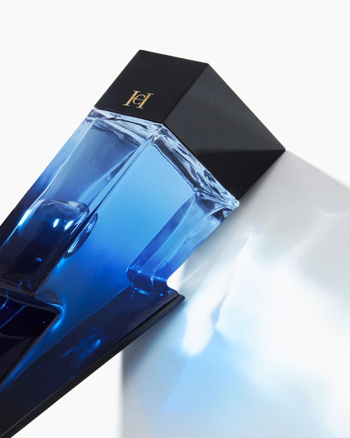 BAD BOY COBALT 100ml 香水 Bad Boy Cobalt 100ml Eau de Parfum Électrique | Carolina Herrera