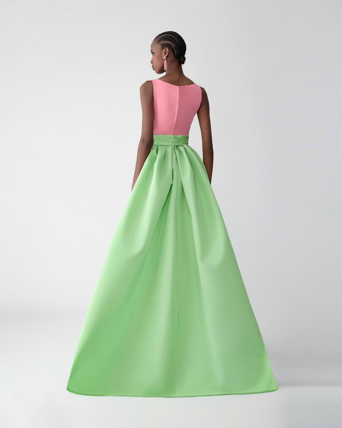 Color-Blocked Column Gown with Overskirt | Carolina Herrera WW EN
