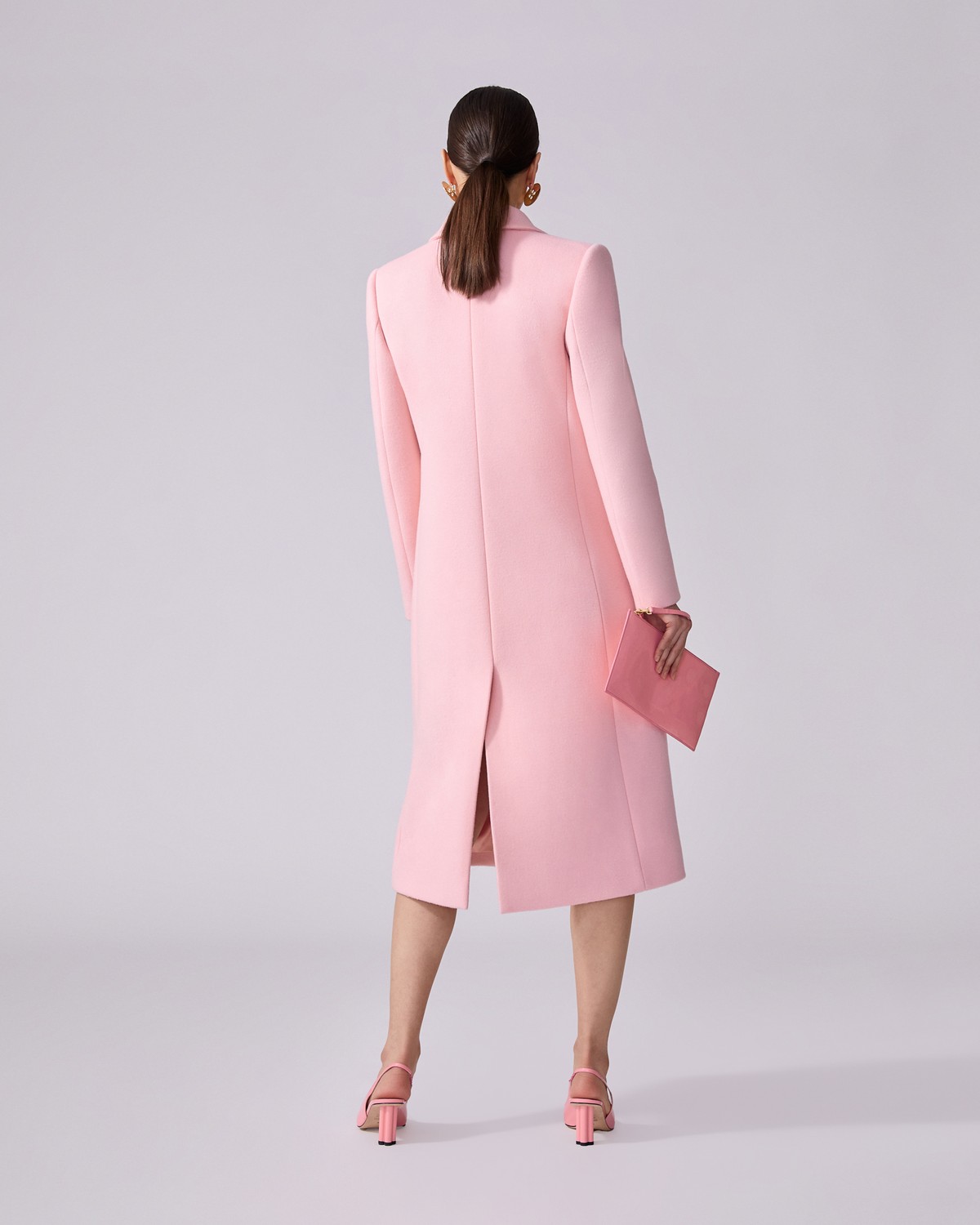 CAROLINA HERRERA スプリングコート Time for new beginnings with our timeless craft. Introducing our