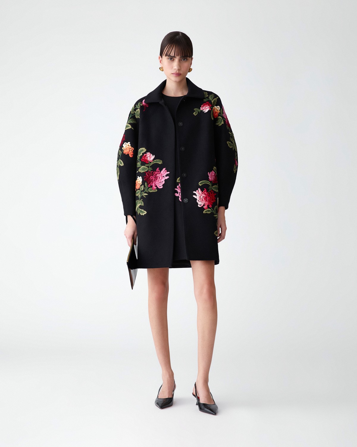 Chrysanthemum-Embroidered Cocoon Coat | Carolina Herrera BR