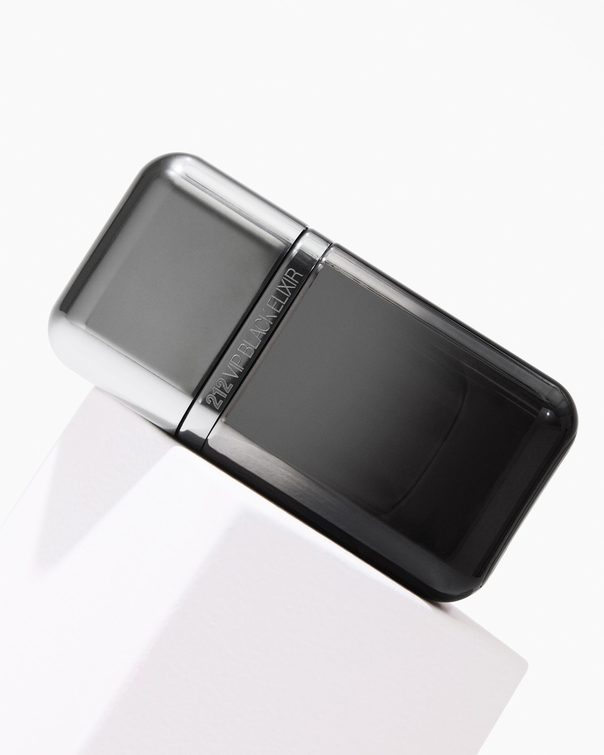 212 VIP Black Elixir 50ml Eau de Parfum | Carolina Herrera WW EN