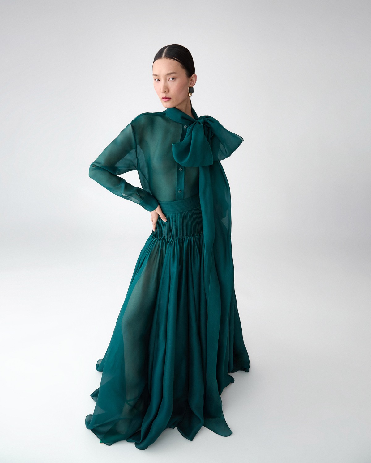 スカート Carolina Herrera SS25 High waist skirt (R2511N304CFA 026) Carolina Herrera - Cobalt Silk Taffeta Ball Skirt