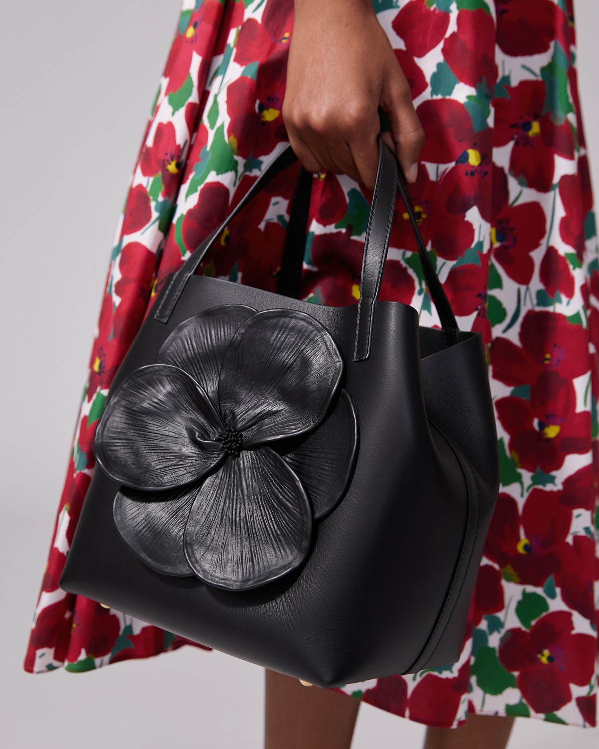 Matryoshka M - Medium Handbag | Carolina Herrera WW EN