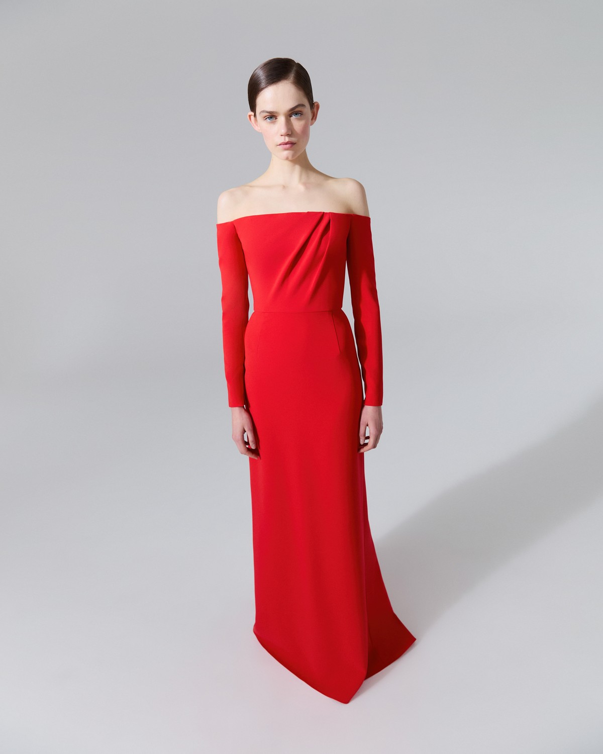 ワンピース Carolina Herrera 'Off-Shoulder Gown' dress CAROLINA HERRERA Off-the-shoulder draped crepe gown | NET-A