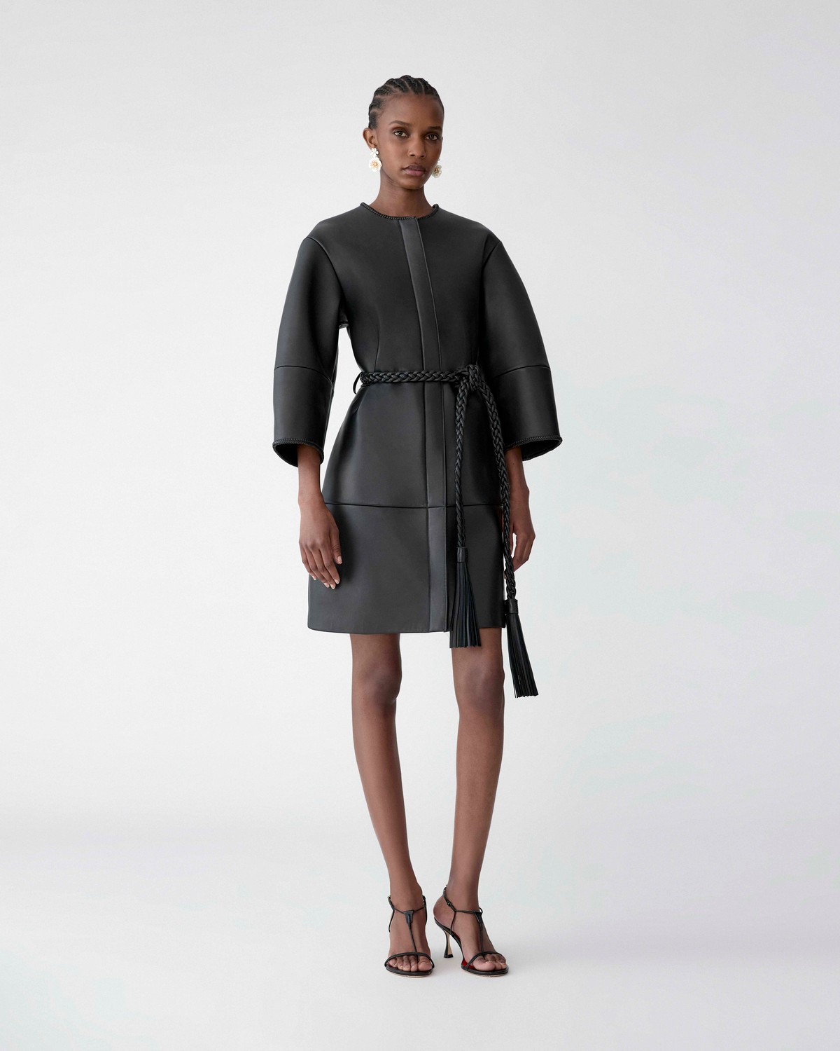 Arc Sleeve Leather Coat with Braided Belt | Carolina Herrera ES