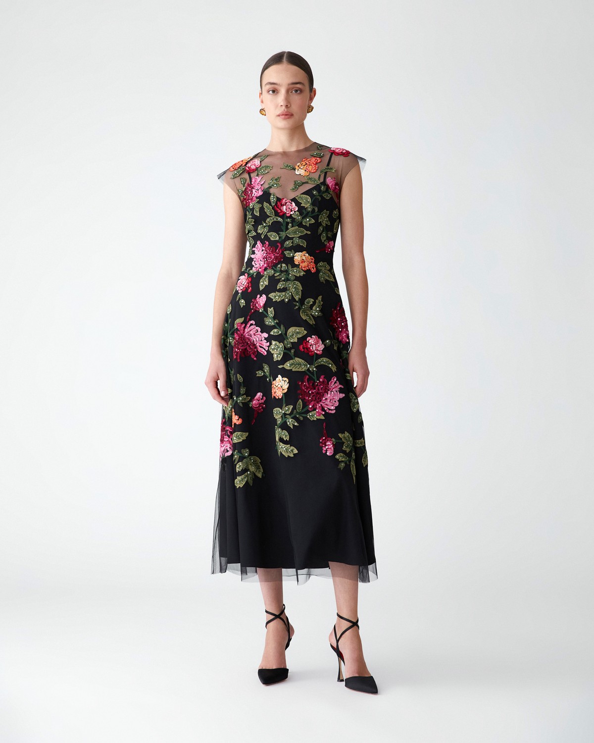 embroidered apron dress Embroidered Flutter Sleeve Gown – Monique Lhuillier main image 0