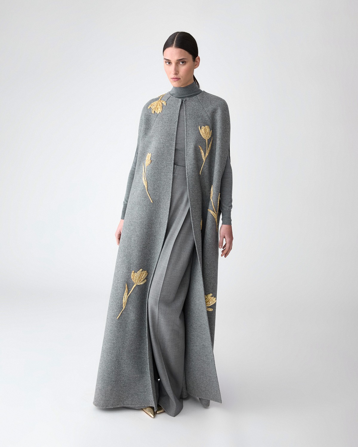 Tulip-Embroidered Long Cape - Ready - To - Wear | Carolina