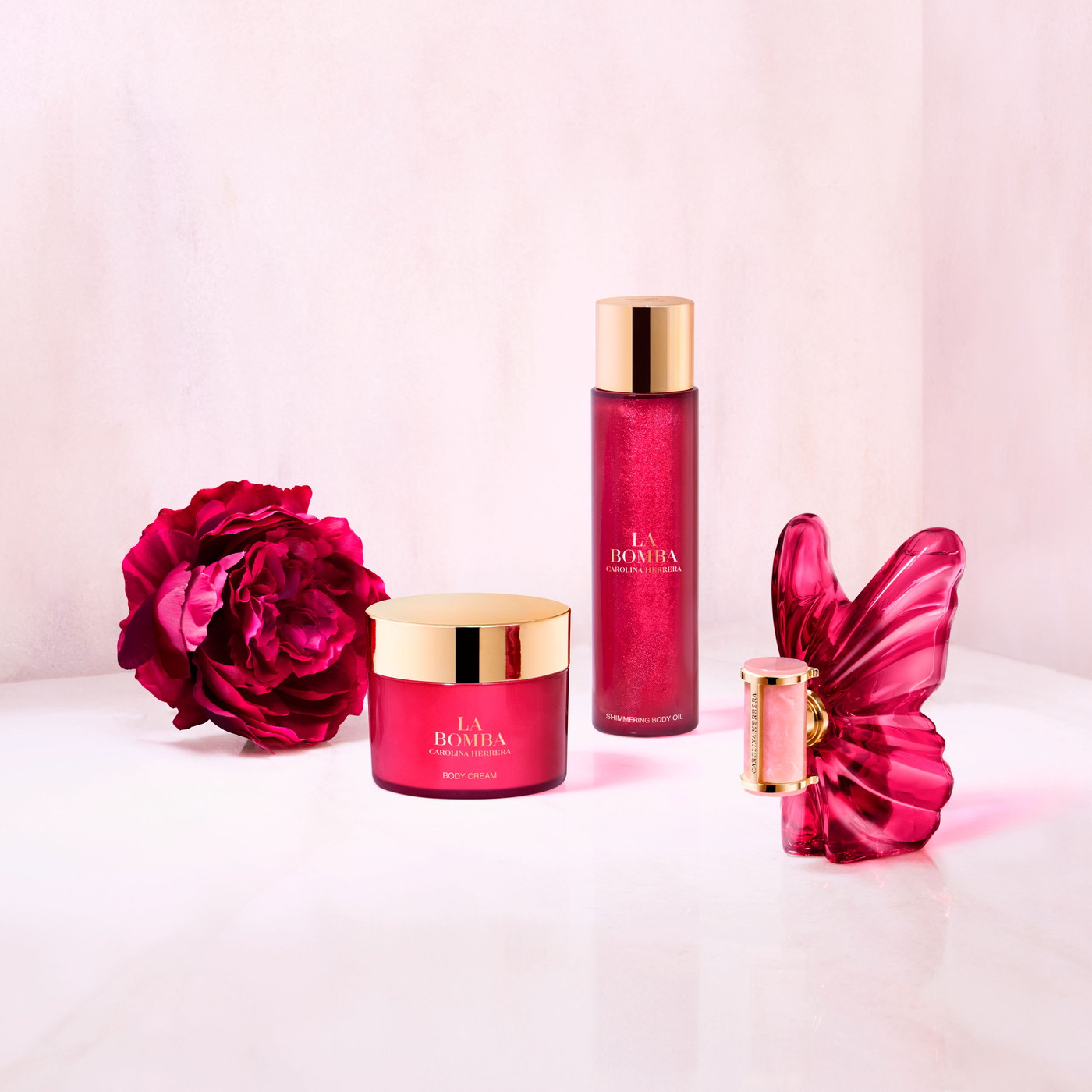 Coffret Carolina Herrera La Bomba avec parfum, crème pour le corps et huile scintillante