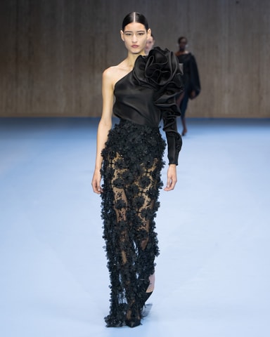 CAROLINA HERRERA スプリングコート Spring Summer 2025 | Carolina Herrera