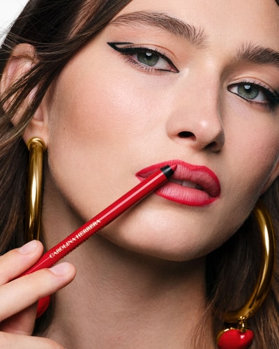 Fabulous Kiss Lip Liner