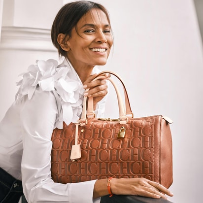 Carolina herrera handbags shop online usa clearance