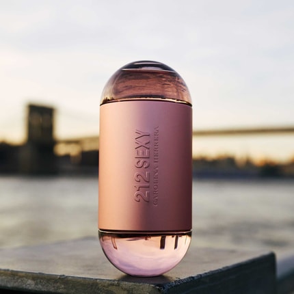 Carolina herrera sex discount