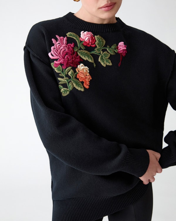 Chrysanthemum-Embroidered Oversized Sweater