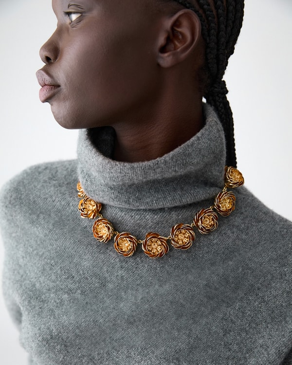 Metal Flower Necklace