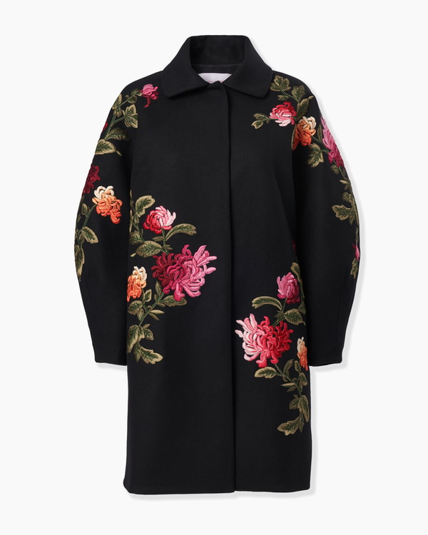 Chrysanthemum-Embroidered Cocoon Coat