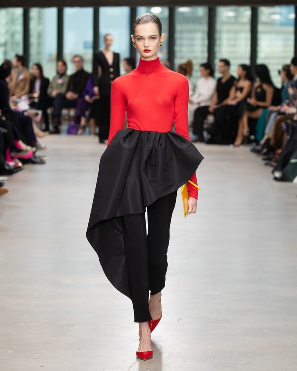 Carolina-Herrera-FW24-01.jpg