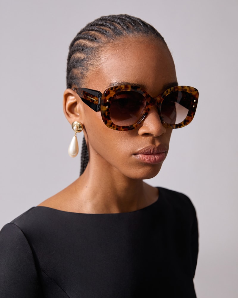 Oversized Sunglasses With Chain