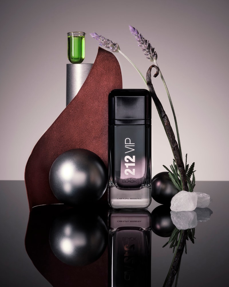 Carolina herrera black vip shop