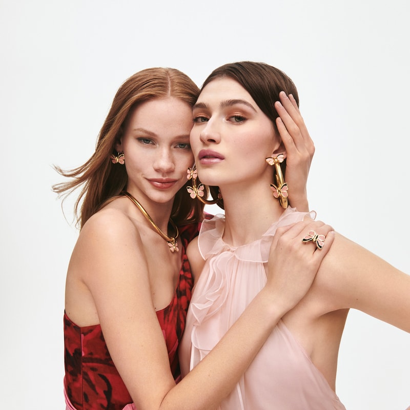 Carolina Herrera | Fashion, Perfumes, Makeup | Official Carolina Herrera | Fashion, Perfumes, Makeup | Official
