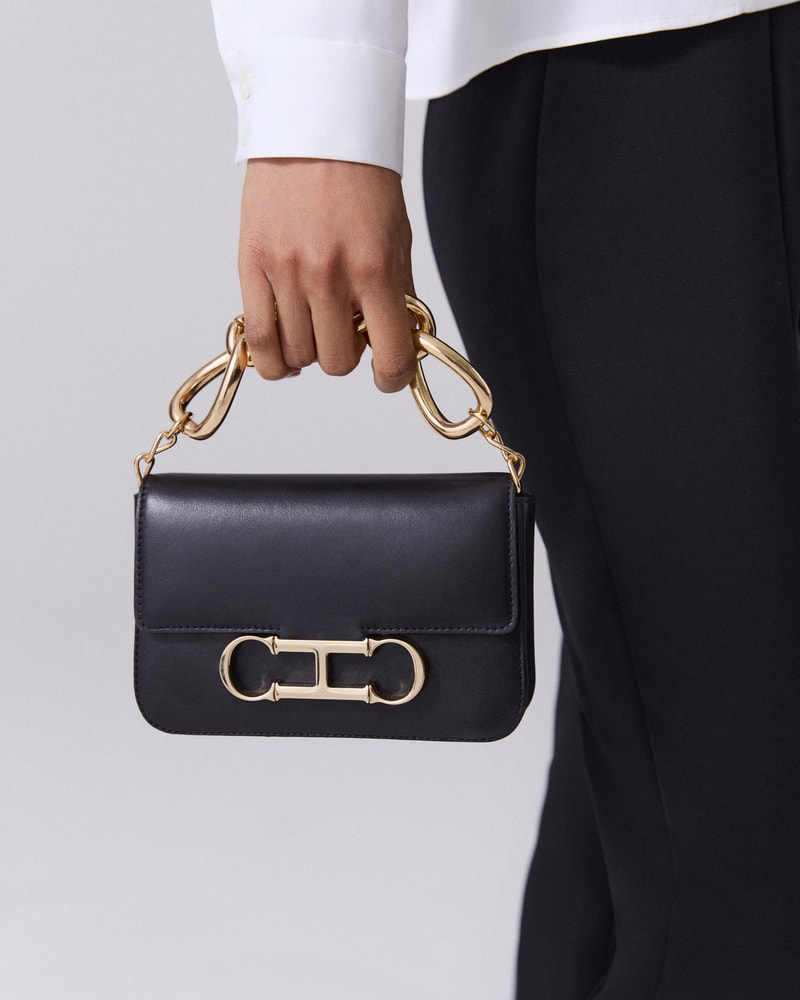 Carolina herrera insignia bag price top