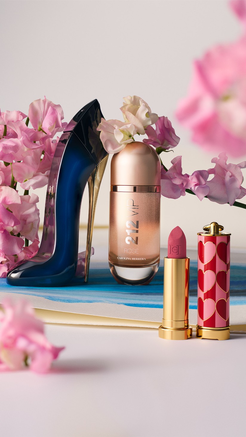 Carolina Herrera | Fashion, Perfumes, Makeup | Official