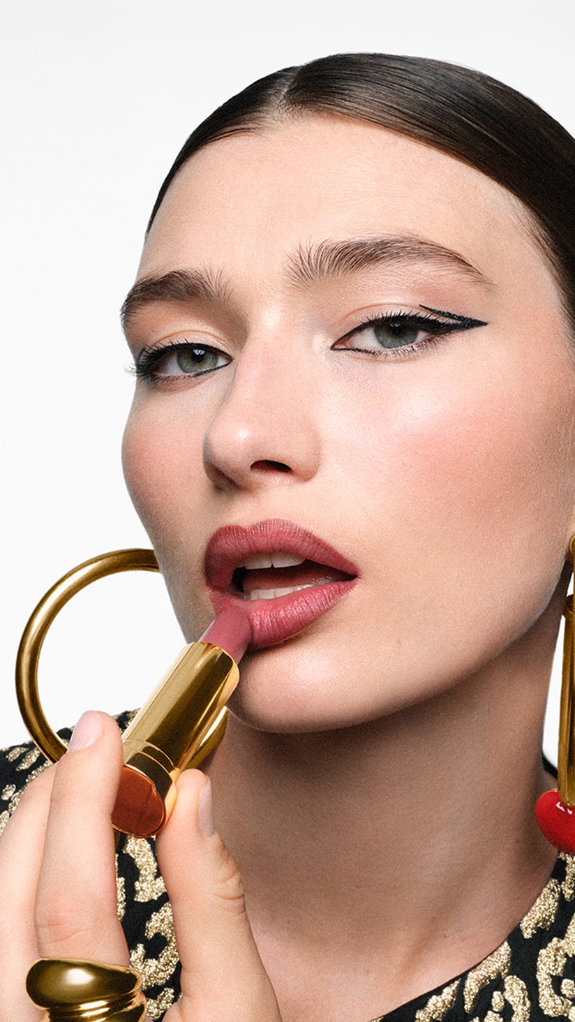 Carolina Herrera | Moda, Perfumes, Maquiagem | Site Oficial BR