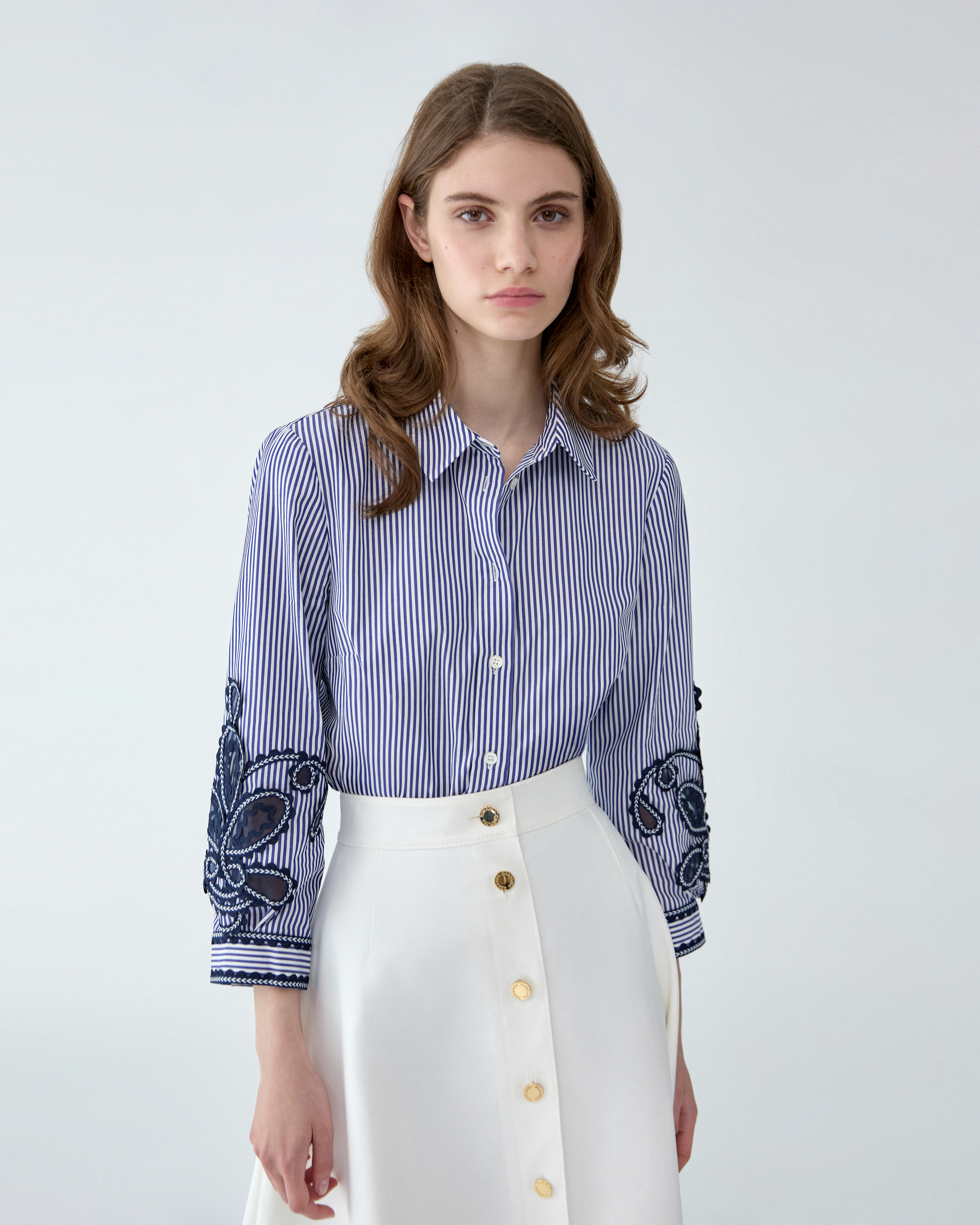 CH CAROLINA HERRERA ストライプ柄長袖シャツ Embroidered Striped Shirt | Carolina Herrera US